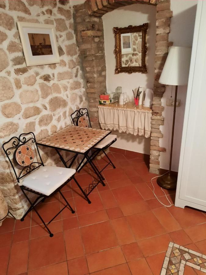 Room Ivana Rab Town Exterior photo